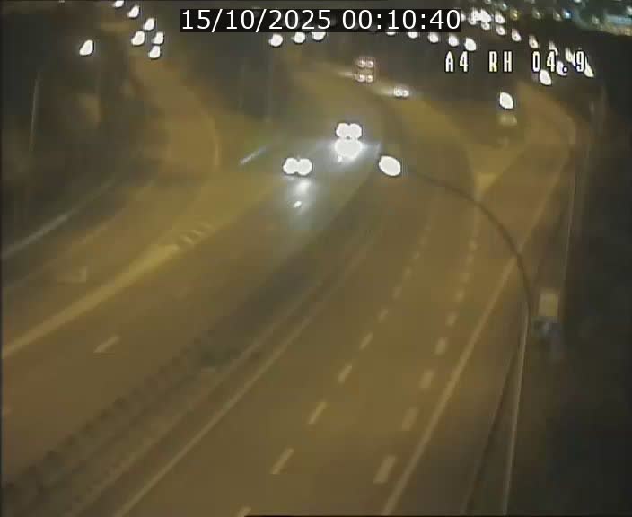 Traffic live webcam Luxembourg Leudelange - A4 - BK 4.9 - direction Luxembourg