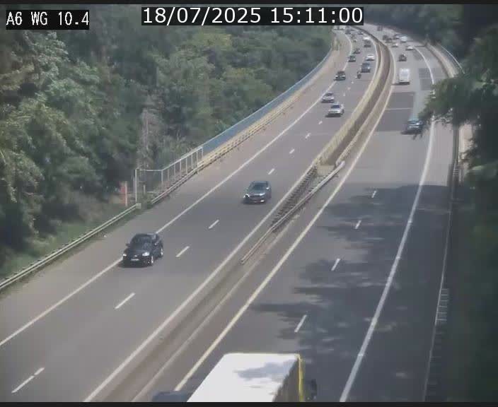 Traffic live webcam Luxembourg Mamer - A6 - BK 10.4 - direction Luxembourg/France/Allemagne