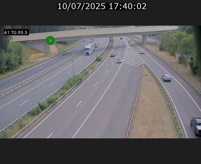Traffic live webcam Luxembourg Jonction Grünewald - A1 direction Luxembourg-ville - BK 9.5