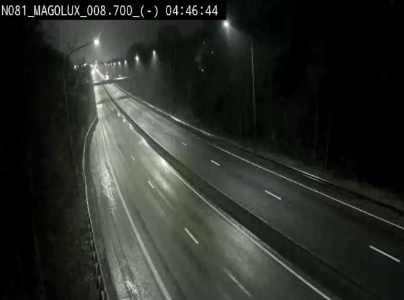 Webcam sur la N81 (E411) à hauteur de la jonction avec la N883. Vue orientée vers Arlon