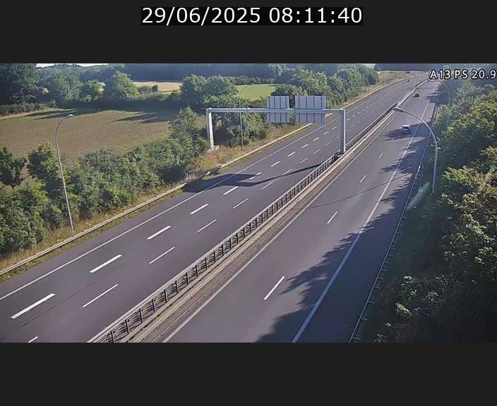 Traffic live webcam Luxembourg Croix de Bettembourg, rond-point d'Hellange - A13 direction Allemagne - BK 20.9