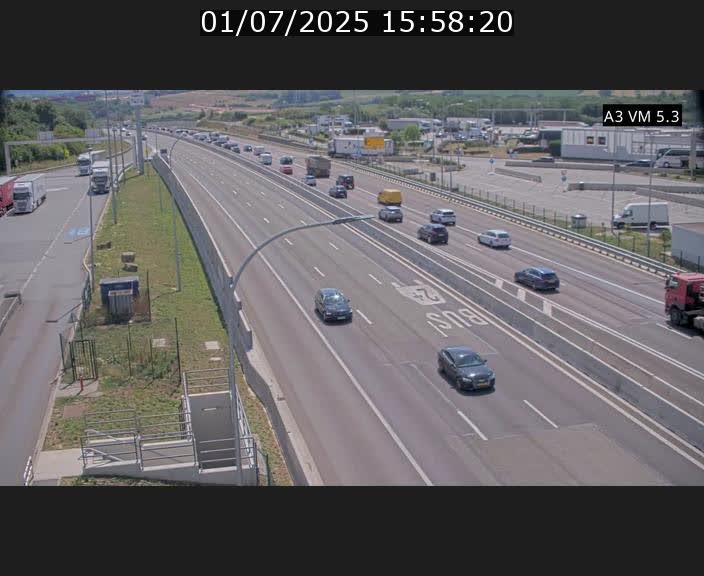 Traffic live webcam Luxembourg Aire de Berchem - A3 - BK 5 - direction France