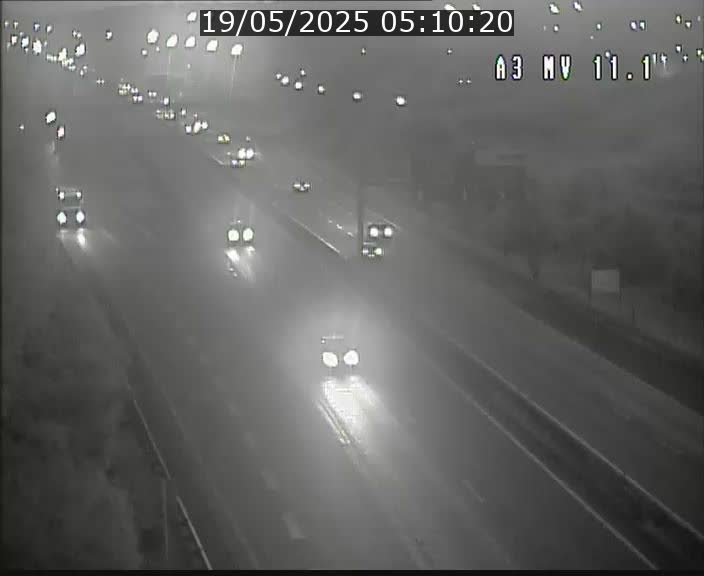 Traffic live webcam Luxembourg Croix de Bettembourg A3 - BK 11.1 - direction Luxembourg-ville