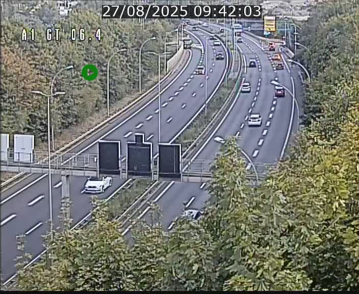 Traffic live webcam Luxembourg Hamm - A1 direction Sandweiler - BK 6.4