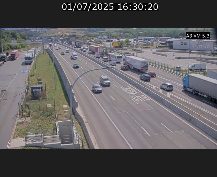 Traffic live webcam Luxembourg Aire de Berchem - A3 - BK 5 - direction France