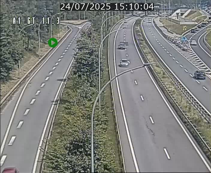 Traffic live webcam Luxembourg Senningerberg - A1 direction Allemagne - BK 11.3