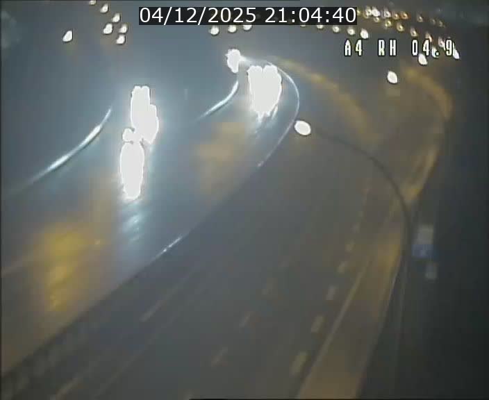 Traffic live webcam Luxembourg Leudelange - A4 - BK 4.9 - direction Luxembourg