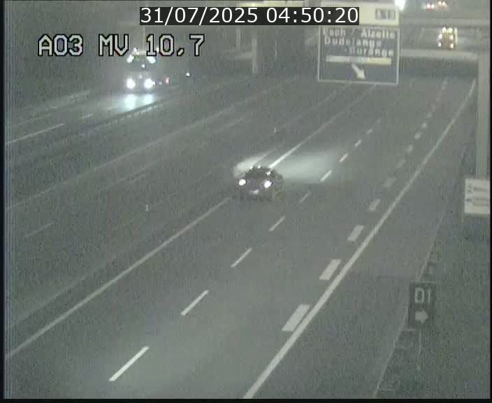 Traffic live webcam Luxembourg Croix de Bettembourg - A3 - BK 10.7 - direction France