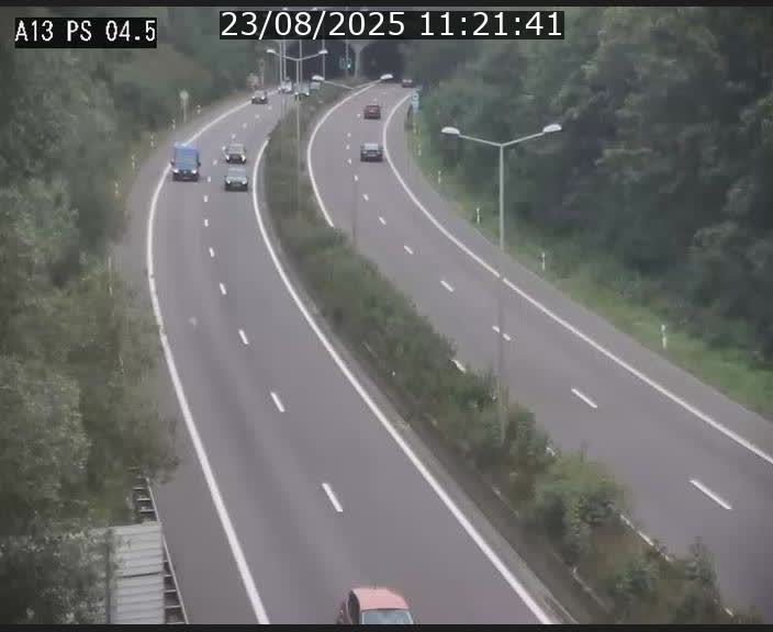 Traffic live webcam Luxembourg Differdange - A13 direction Esch-sur-Alzette - BK 4.5
