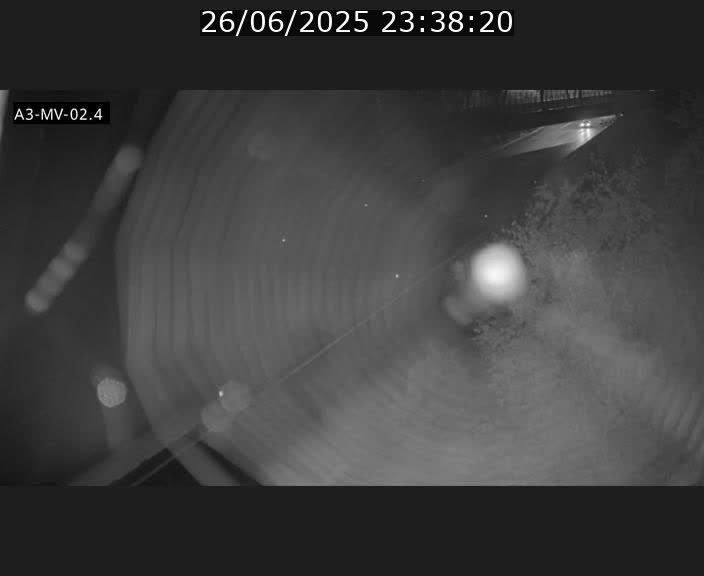 Webcam autoroute de la France (A3) au Luxembourg à Fentange, à proximité de la Croix de Gasperich. Vue orientée vers la Cloche d'Or