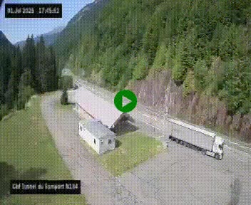 Webcam à l'entrée du tunnel du Somport, côté français, sur la N134, dans les Pyrénées, en direction de l'Espagne, à 1116 mètres d'altitude