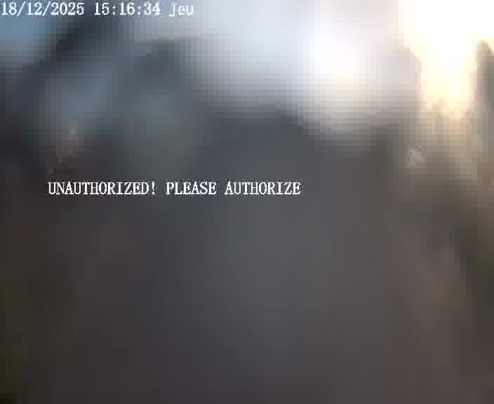 Webcam installée le long de D1 (France) à Ennery, pointée vers Metz, utile pour suivre précisément les conditions de trafic.