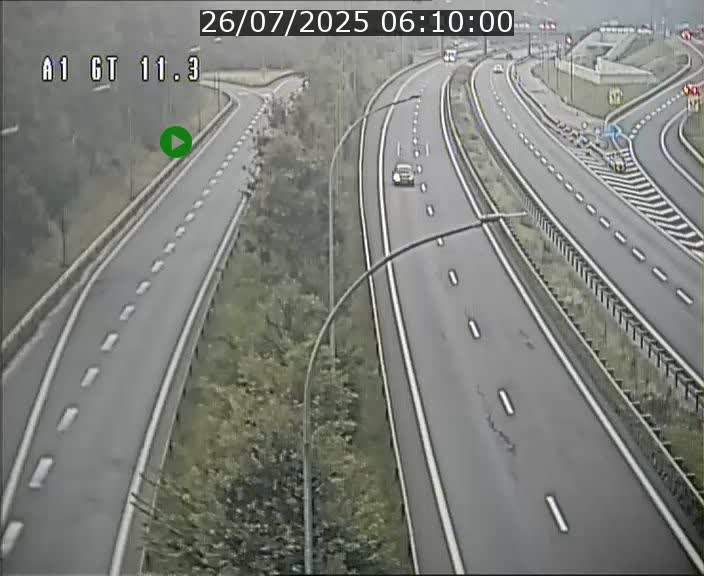 Traffic live webcam Luxembourg Senningerberg - A1 direction Allemagne - BK 11.3