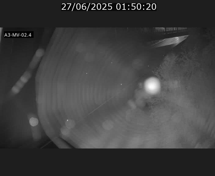Webcam autoroute de la France (A3) au Luxembourg à Fentange, à proximité de la Croix de Gasperich. Vue orientée vers la Cloche d'Or