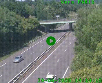 Caméra routière sur l'autoroute A20 au nord de Limoges, à la jonction avec la N520. Vue orientée vers Paris
