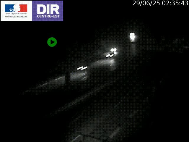 Caméra de circulation routière sur le boulevard périphérique Laurent Bonnevay de Lyon (D383) à hauteur de Bron, avant la jonction avec l'A43. Vue orientée vers l'échangeur