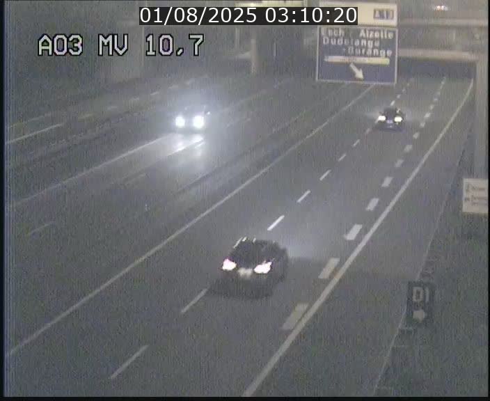 Traffic live webcam Luxembourg Croix de Bettembourg - A3 - BK 10.7 - direction France
