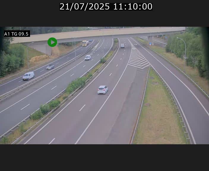Traffic live webcam Luxembourg Jonction Grünewald - A1 direction Luxembourg-ville - BK 9.5