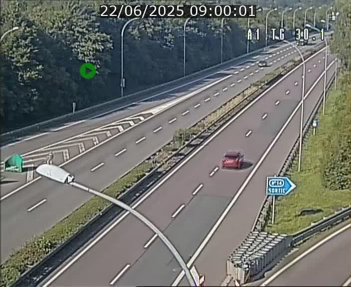 Traffic live webcam Luxembourg Grevenmacher - A1 direction Luxembourg - BK 30.1