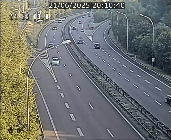Webcam traffic A4 Luxembourg - BK 3.8 - Leudelange (direction Esch sur Alzette)