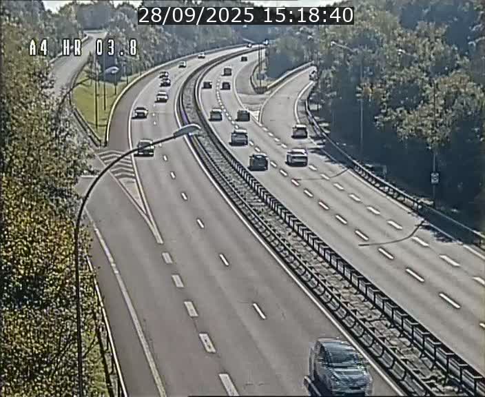 Webcam traffic A4 Luxembourg - BK 3.8 - Leudelange (direction Esch sur Alzette)
