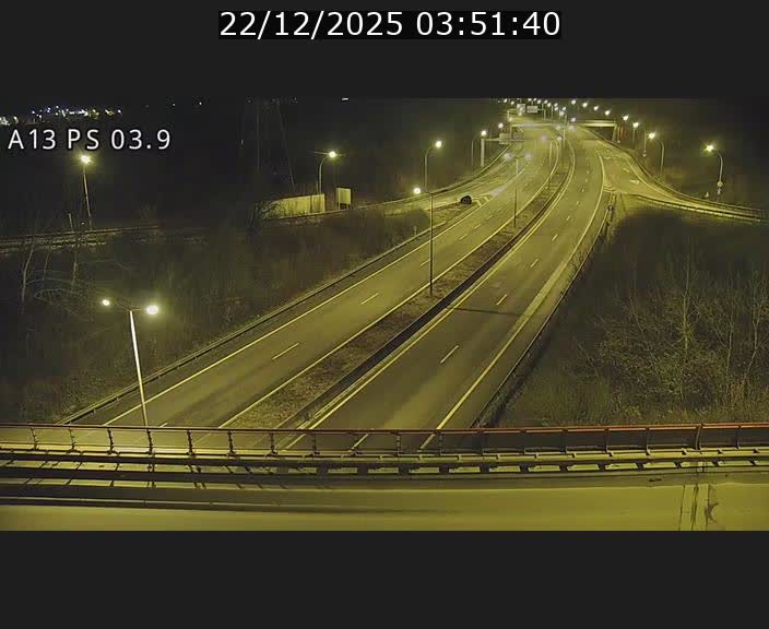 Traffic live webcam Luxembourg Differdange - A13 direction Esch-sur-Alzette - BK 3.9