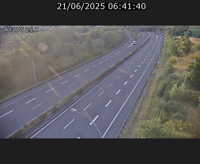 Traffic live webcam Luxembourg Frisange - A13 direction Allemagne - BK 26