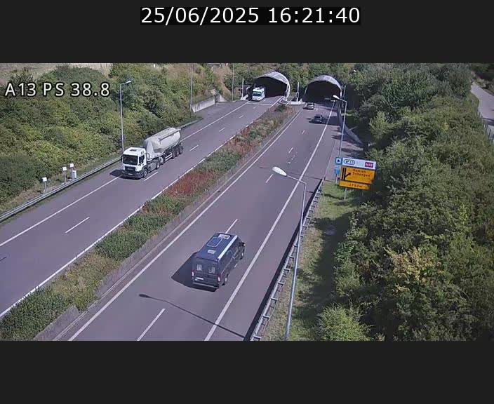 Webcam autoroute A13 à l'entrée ouest du tunnel Markusbierg à Schengen. Vue orientée vers Mondorf-les-Bains