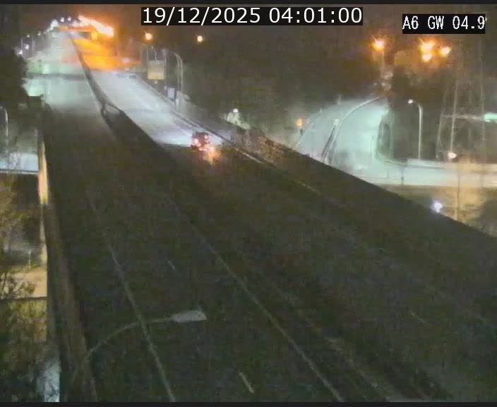 Traffic live webcam Luxembourg Croix de Cessange - A6 - BK 4.9 - direction Belgique