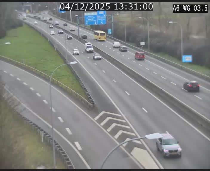 Traffic live webcam Luxembourg - Croix de Cessange - A6 - BK 3.5 - direction France/Allemagne