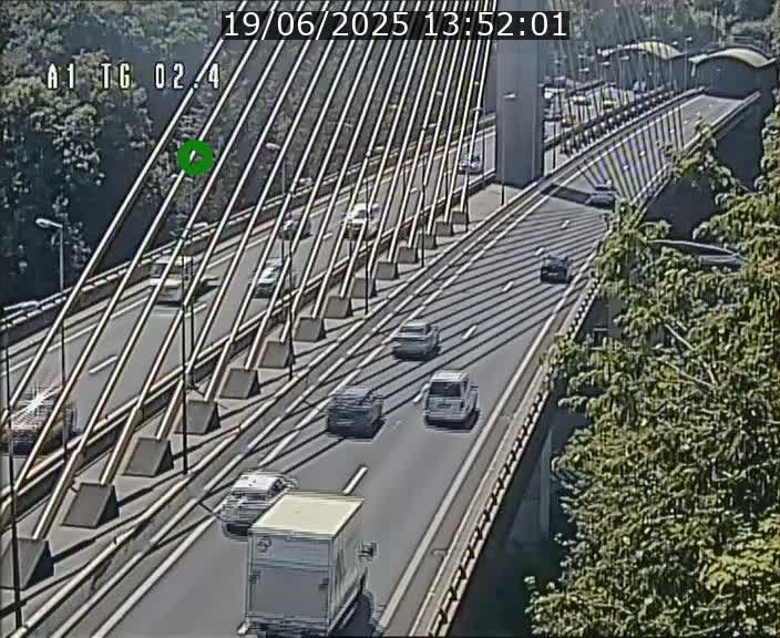 Traffic live webcam Luxembourg Sandweiler - A1 direction Luxembourg-ville - BK 2.4