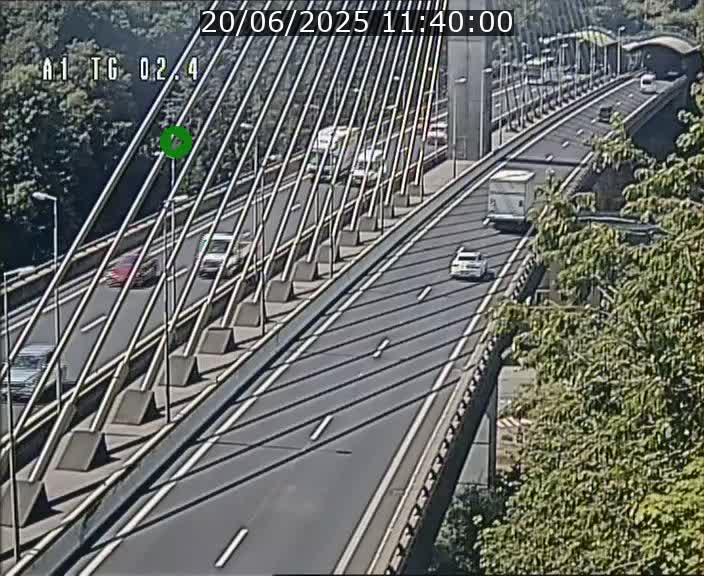 Traffic live webcam Luxembourg Sandweiler - A1 direction Luxembourg-ville - BK 2.4