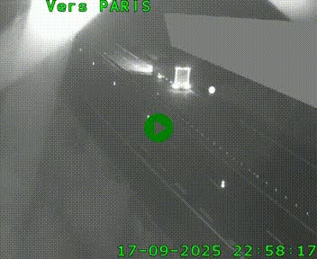 Caméra routière sur l'autoroute A20 à Saint-Pardoux-l'Ortigier, à la jonction avec l'A89. Vue orientée vers Paris