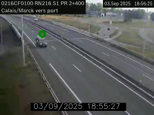 Webcam à Calais sur A216 (N216) en direction du port (harbour) de Calais.