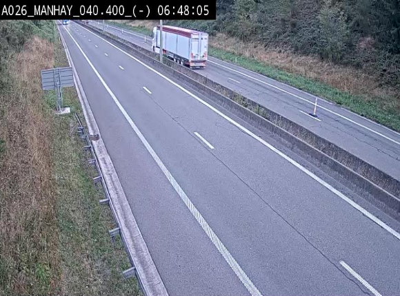 Webcam autoroute A26/E25 à hauteur de Manhay, après la jonction avec la N651 en direction de Liège - BK 40.4