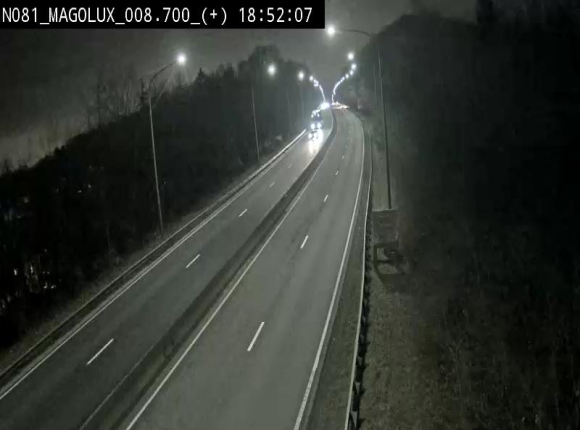 Webcam sur la N81 (E411) à hauteur de la jonction avec la N883. Vue orientée vers Longwy
