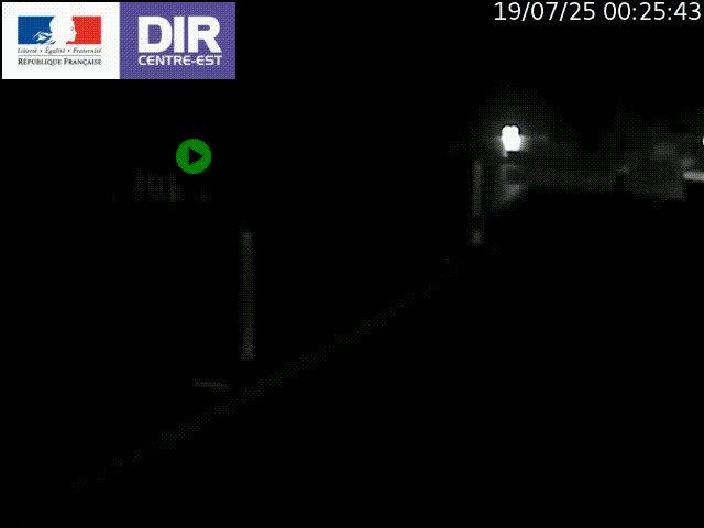 Caméra de circulation routière sur le boulevard périphérique Laurent Bonnevay de Lyon (D383) à hauteur de Bron, avant la jonction avec l'A43. Vue orientée vers l'échangeur