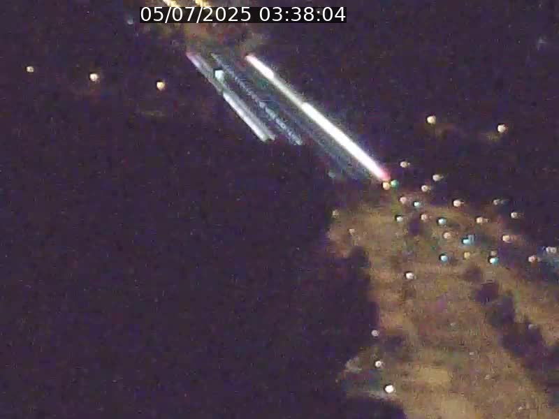 Webcam sur l'avenue John Fitzgerald Kennedy (N51) avec vue sur le Pont rouge (Pont Grande Duchesse Charlotte), l'arrêt Pfaffenthal et l'entrée du quartier Kirchberg