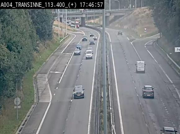 Webcam dans les Ardennes sur l'E411 à hauteur de Transinne. Vue orientée vers le sud de la Belgique