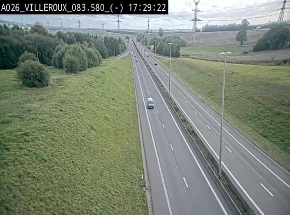 Webcam autoroute A26/E25 à hauteur de Vaux-sur-Sûre, à la jonction avec la N85 en direction de Liège - BK 83.6
