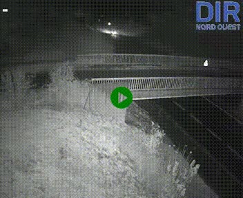 Webcam sur A84 à hauteur de Pont-Farcy, au niveau du pont autoroutier sur la Vire, au sud de Saint-Lô