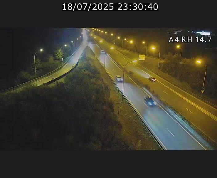 Traffic live webcam Luxembourg Jonction Lankelz - A4 - BK 14.7 - direction Luxembourg