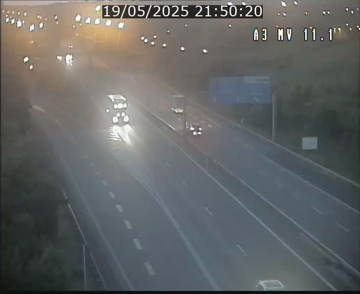 Traffic live webcam Luxembourg Croix de Bettembourg A3 - BK 11.1 - direction Luxembourg-ville