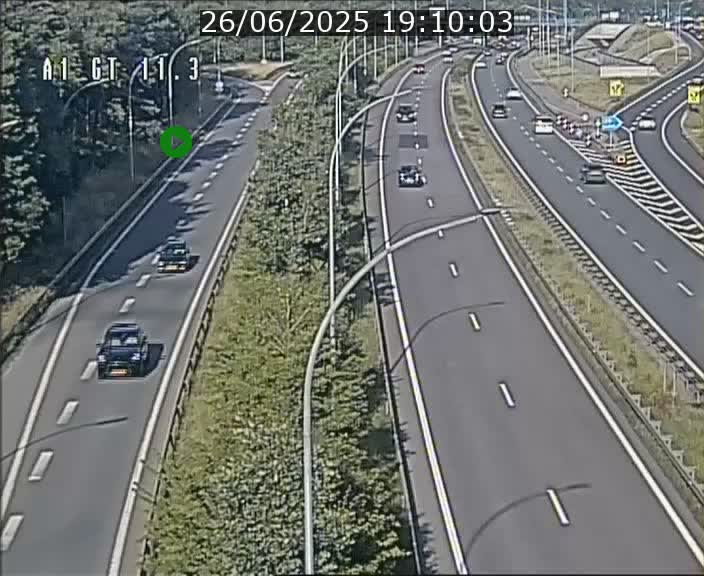 Traffic live webcam Luxembourg Senningerberg - A1 direction Allemagne - BK 11.3