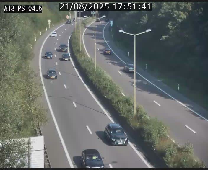 Traffic live webcam Luxembourg Differdange - A13 direction Esch-sur-Alzette - BK 4.5