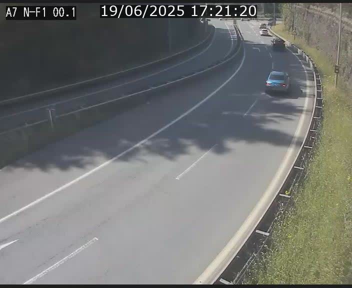 Webcam autoroute Luxembourg A7 située dans la sortie 1 Waldhof, vers la N11, avant le Tunnel Stafelter
