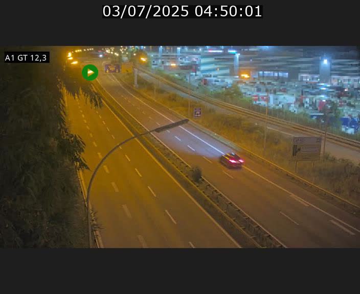 Traffic live webcam Luxembourg Senningerberg - A1 direction Allemagne - BK 12.3