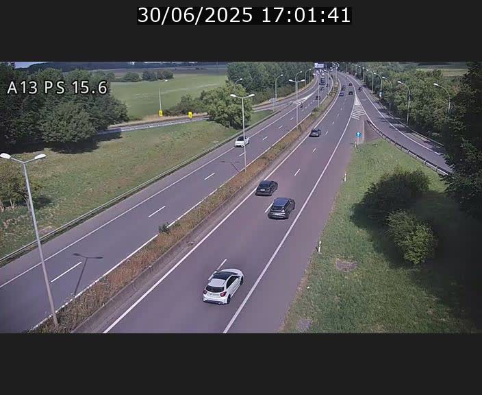 Traffic live webcam Luxembourg Kayl - A13 direction Dudelange - BK 15.6