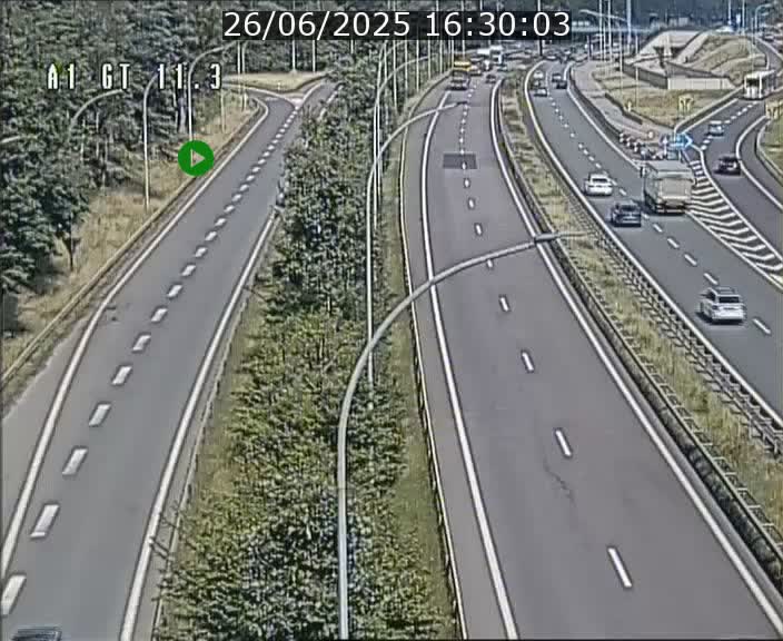 Traffic live webcam Luxembourg Senningerberg - A1 direction Allemagne - BK 11.3