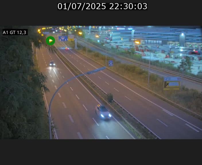 Traffic live webcam Luxembourg Senningerberg - A1 direction Allemagne - BK 12.3